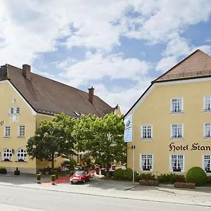 Hotell Gutsgasthof Stangl