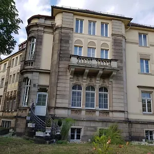 https://hotel-villa-lalee.dresdenhotels.net